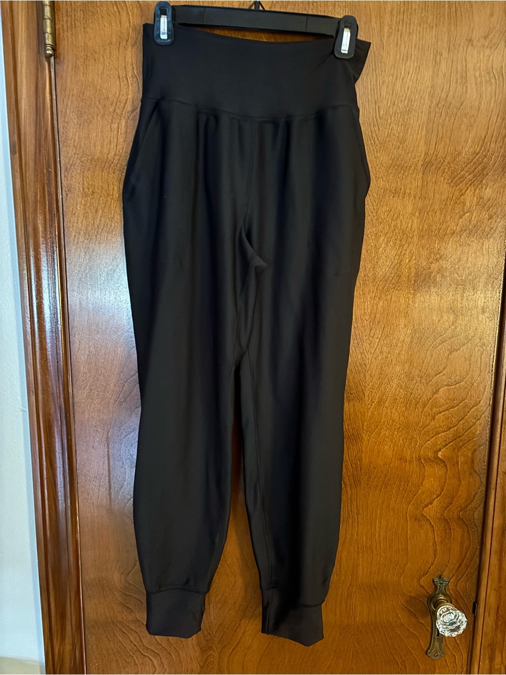 Old Navy Powersoft High-Rise Jogger Go Dry Black Size M